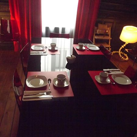 B&B Maison Az Saint-Gilles Esterno foto