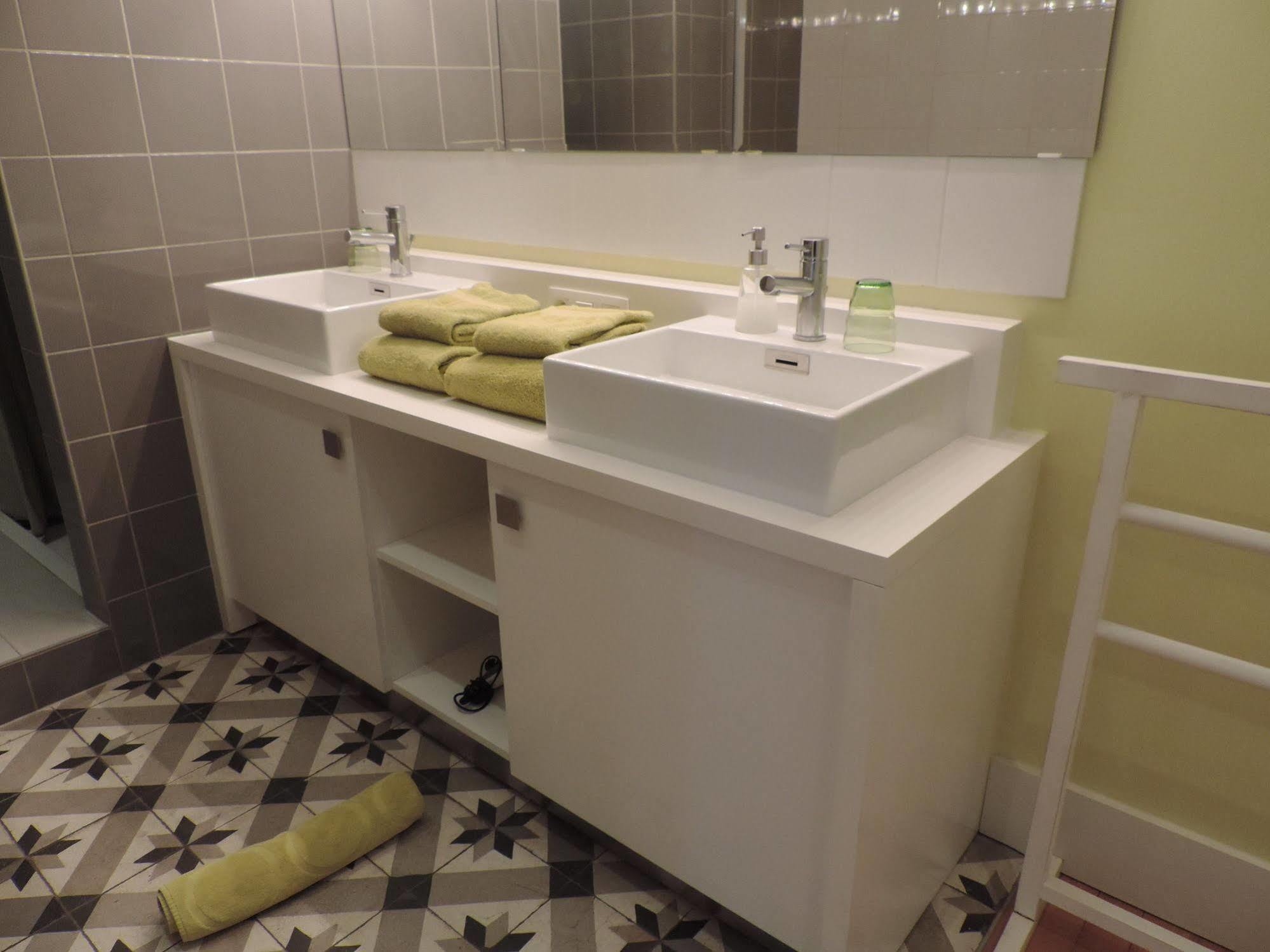 B&B Maison Az Saint-Gilles Esterno foto
