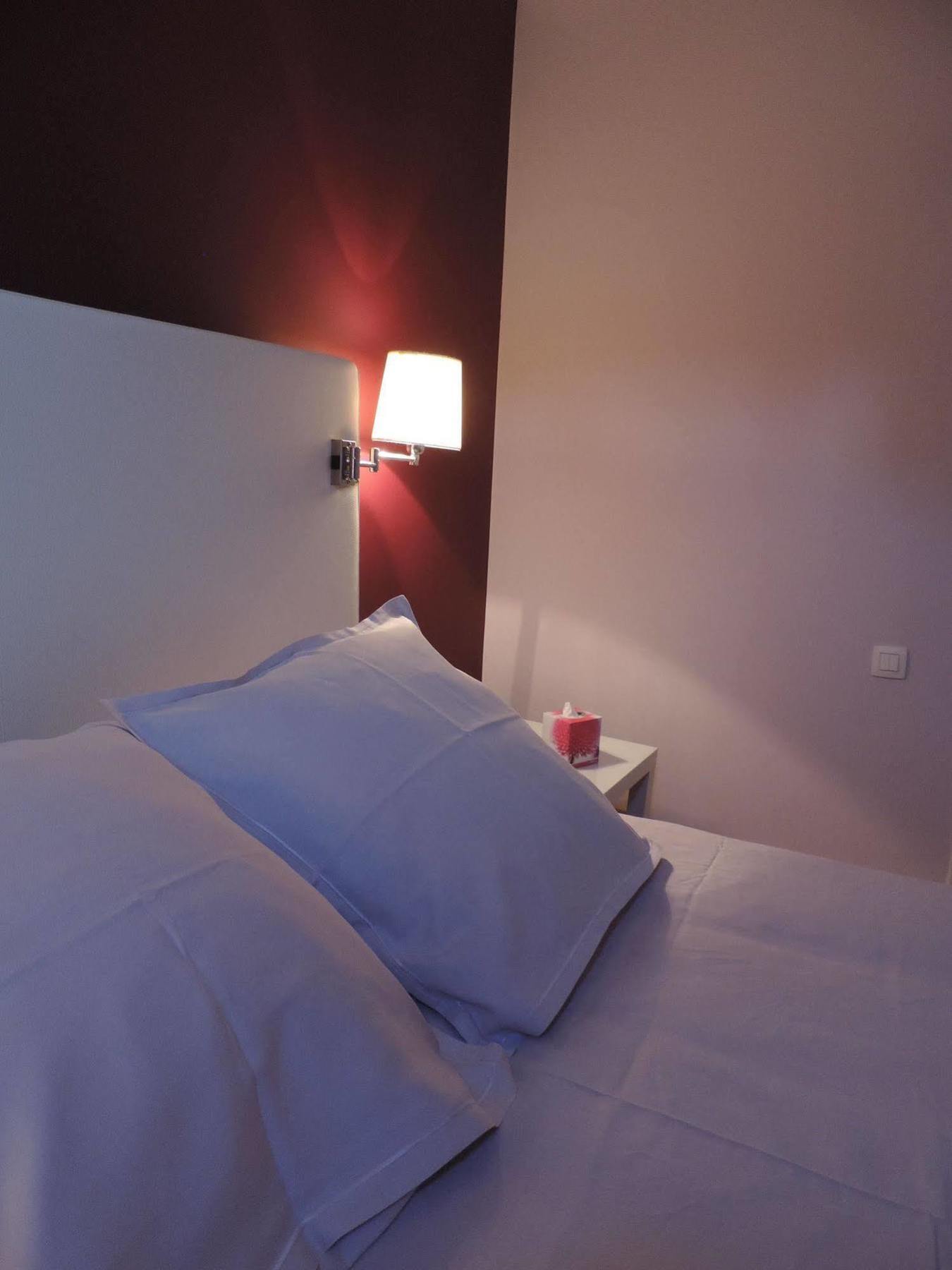 B&B Maison Az Saint-Gilles Esterno foto