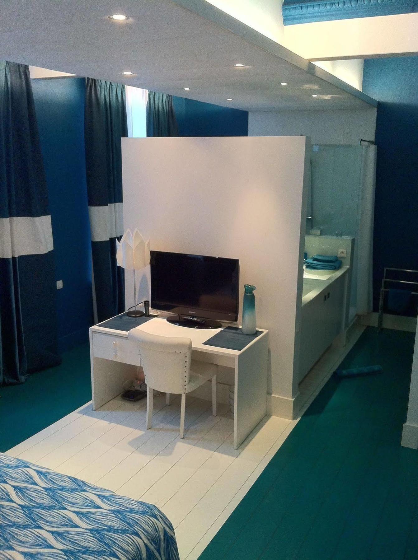 B&B Maison Az Saint-Gilles Esterno foto